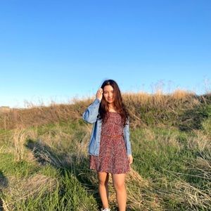 Meet your Posher, Carla